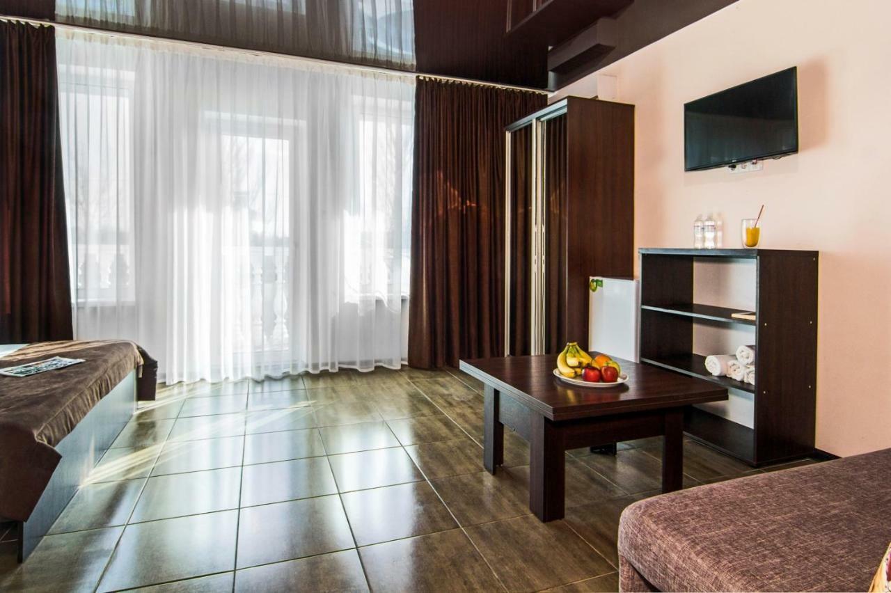Hotel Marmaris Skadovsʼk Esterno foto