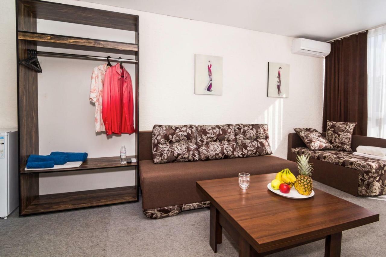 Hotel Marmaris Skadovsʼk Esterno foto